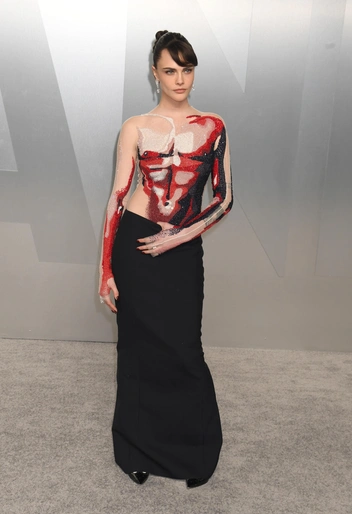 Кара Делевинь на оскаровской вечеринке Vanity Fair, 15 марта 2026.
