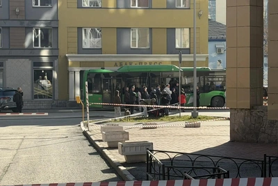 Атака дрона на высотку в Екатеринбурге: очевидцы