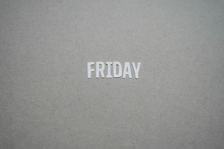 Тест: Выберите любимый день недели, а нейросеть расскажет, какой вы человек