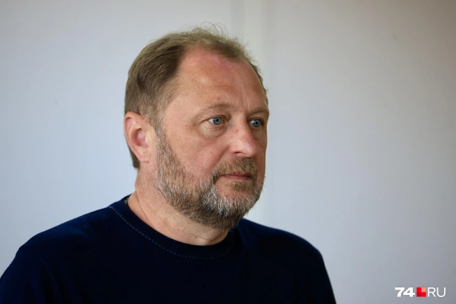Олег Жиляев поначалу находился в СИЗО, а теперь дома | Источник: Михаил Шилкин
