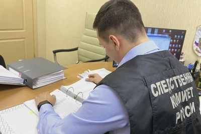 В Ягодном будут судить мужчину за избиение соседки и нападение на участкового