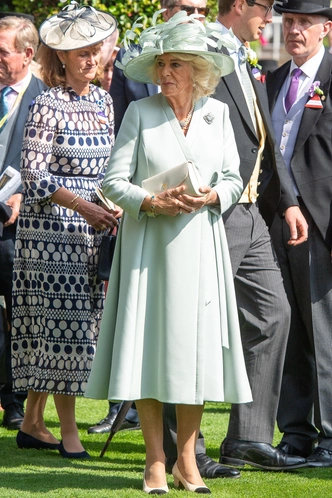 Королева Камилла посещает скачки Royal Ascot 2025, 17 июня. 