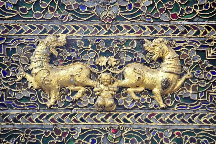 Деталь декора гигантской статуи лежащего Будды в Баго | Источник: praditp / iStock
