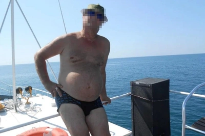 Таксист задушил любовницу и утопил тело в пруду на Урале