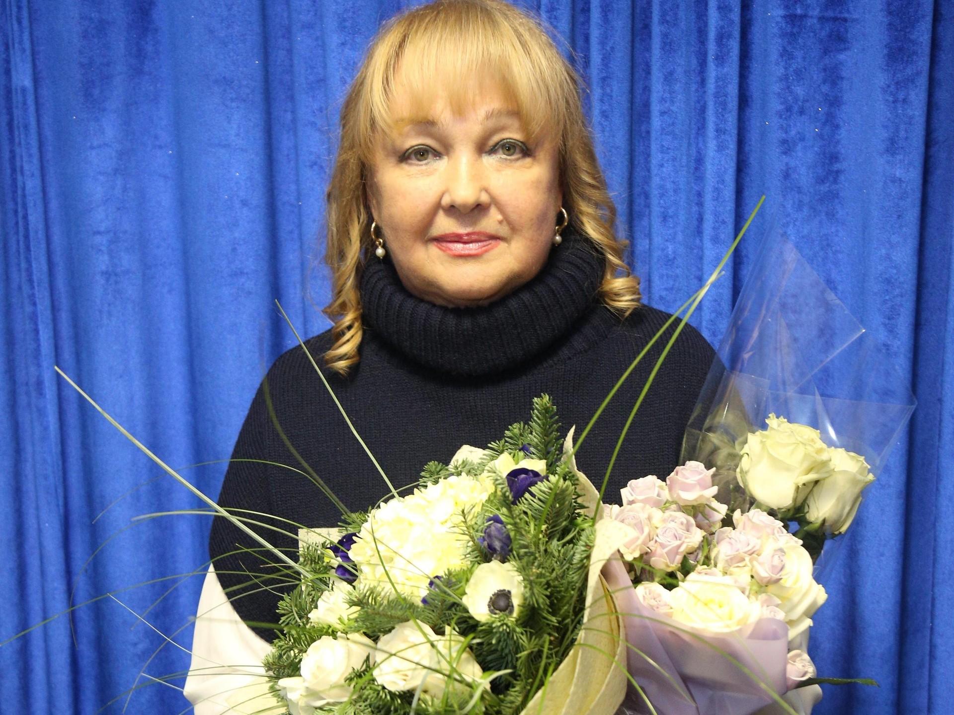 Как Наталья Гвоздикова простила Евгению Жарикову вторую семью, которую он скрывал долгие годы