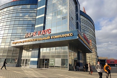 Продавцы не в курсе закрытия ТЦ «Парк Хаус» в Екатеринбурге