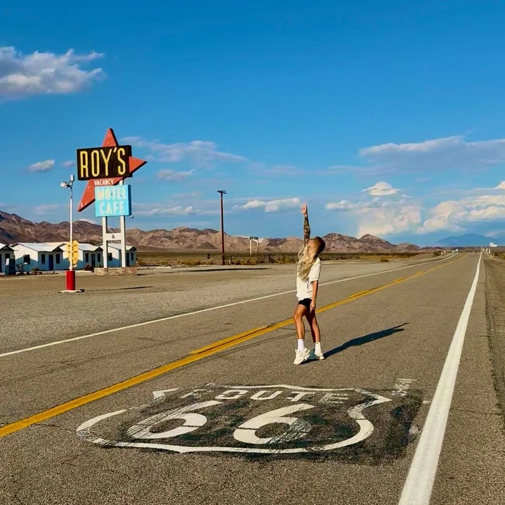 Екатерина сначала съездила в Америку как турист, а потом решилась на переезд к возлюбленному | Источник: _evmoshkova// Instagram (экстремистская организация, деятельность запрещена на территории РФ