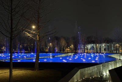 Светящееся озеро в Парке облаков готово к открытию