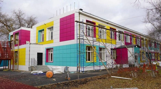 Здание выполнено в ярких оттенках | Источник: мэрия Оренбурга