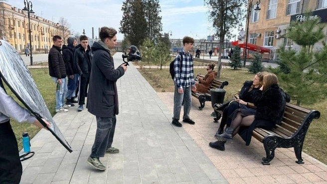 Попала в кадр и обновленная улица Дзержинского | Источник: Арсений Новиченко