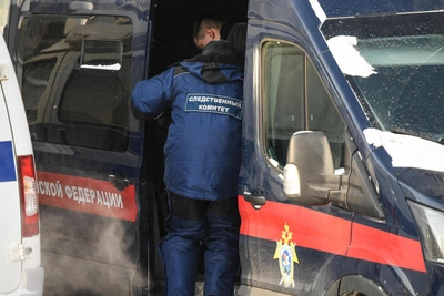 Guard discovers teacher dead in Uralmash school