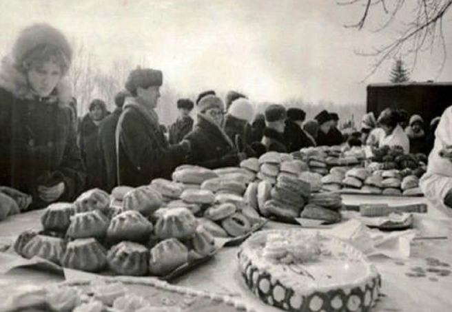 Масленица на острове Отдыха, 1975 год | Источник: «Красноярск Исторический» / Telegram