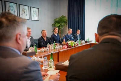 Ukraine talks in Abu Dhabi enter second day