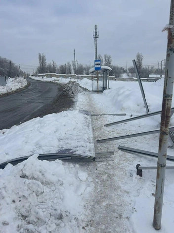 Тот самый остановочный павильон | Источник: прокуратура Саратовской области