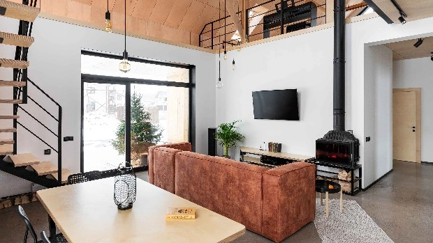 Экологичный дом в стиле Barn House под Петербургом