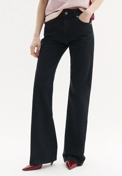 Что обязательно должно быть в вашем гардеробе весной 2026 года