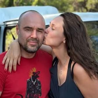 «Ты просто жалкая крыса! Я гарантирую, ты сгниешь одна!»: Елена Товстик, рыдая, прочитала письмо дочери Ани