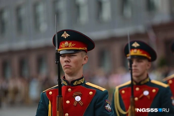 Курсанты сосредоточенны | Источник: Евгений Софийчук / NGS55.RU