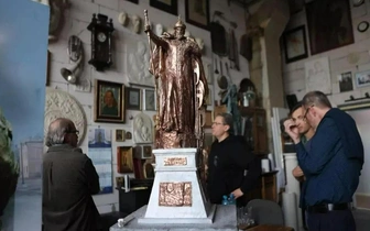 В Вологде установили памятник Ивану Грозному: царь высотой девять метров стал новым символом города