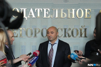 Сенатор Вайнберг уходит в отставку и отправляется на СВО