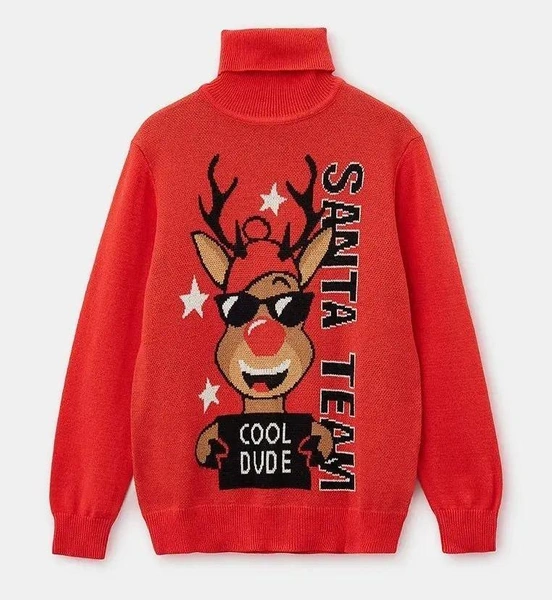 Свитер с оленем Рудольфом