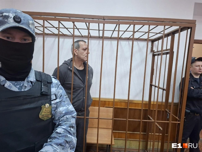 Гия Свердловский недавно вновь оказался за решеткой | Источник: Евгений Кошек / E1.RU