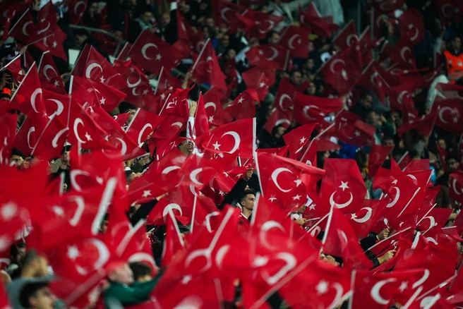 В некоторых командах низших лиг не хватает футболистов | Источник: пресс-служба ФК «Галатасарай»