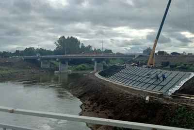 Мост на дороге в Уфу открыли частично