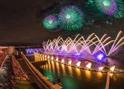 Уникальное световое шоу вновь на улицах Москвы