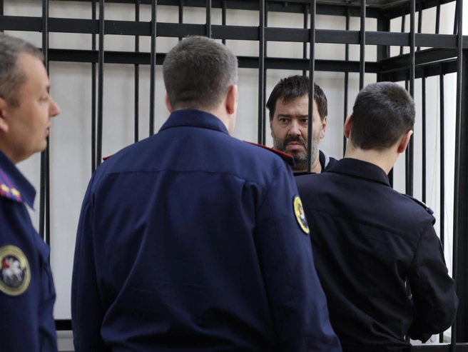 Алексей Серовой проведет под домашним арестом до 23 мая. | Источник: Алексей Волхонский / V1.RU
