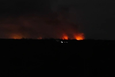 Крупная свалка загорелась под Волгоградом