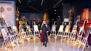 «Две стихии: мода и вода» —календарь на 2026 год фонда «Русский Силуэт»