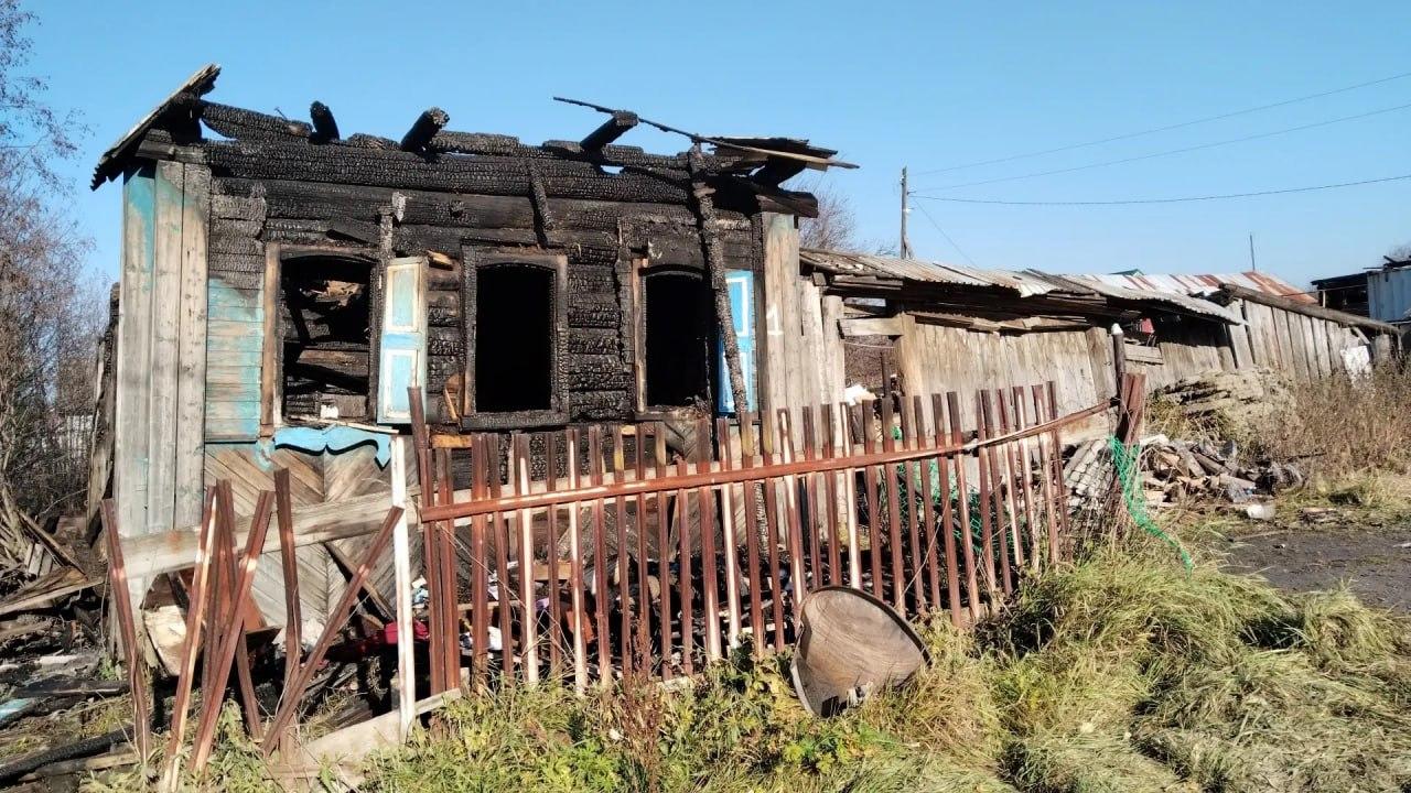 На Урале в страшном пожаре погиб 13-летний подросток