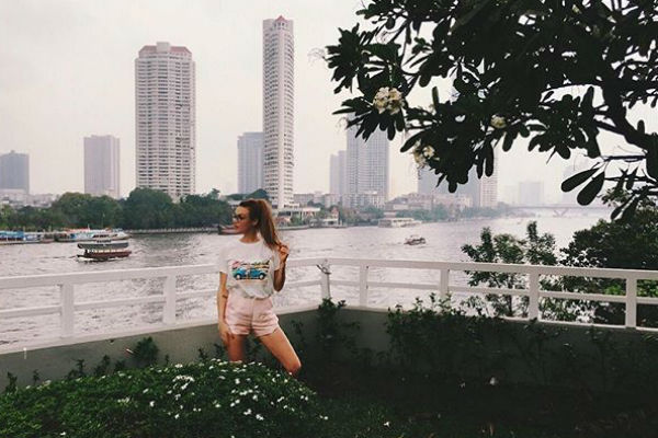 Алена наслаждается отдыхом в Таиланде