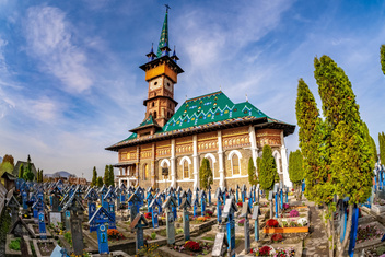 Румынское кладбище: картинки на память