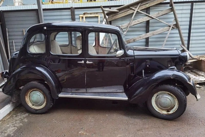 Редкий Austin 1937 года продается в Новосибирске