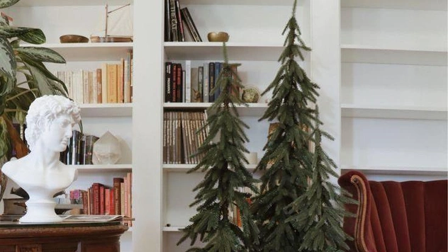 «Худая» елка: тренд-2026 для маленьких квартир