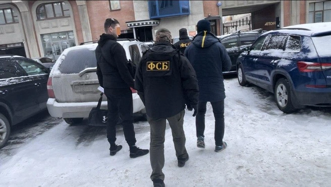 На жителя Бердска завели два уголовных дела  | Источник: ФСБ России по Новосибирской области 