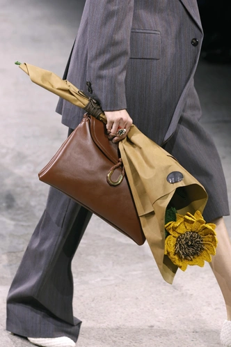 Bottega Veneta ss25 | Источник: Legion Media
