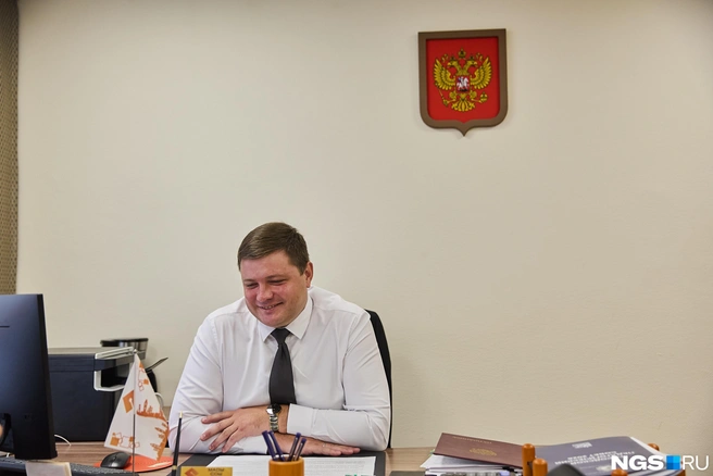 Александр Шульга занимает должность директора с открытия школы в «Чистой Слободе» | Источник: Александр Ощепков / NGS.RU