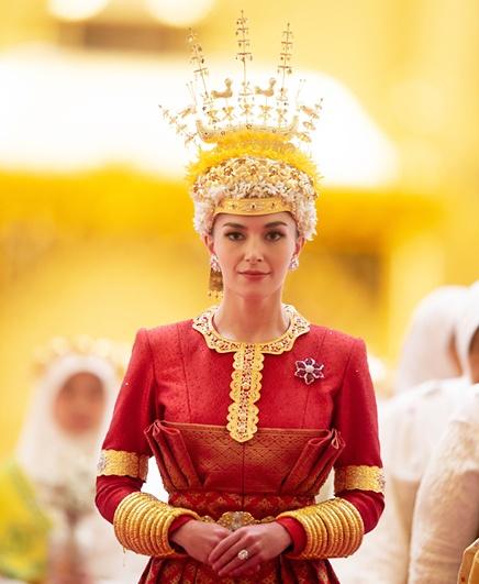 Самый красивый наследник Брунея женился: как проходит роскошная 10-дневная свадьба