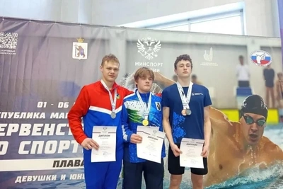 Хабаровский пловец завоевал четыре награды на первенстве России