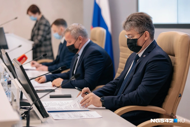 Панов занял место Телегина, когда тот оказался под следствием  | Источник: Максим Серков / NGS42.RU