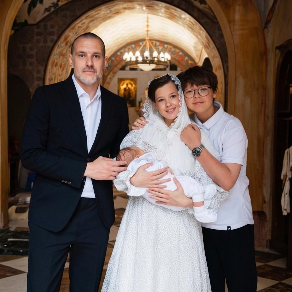 Катерина Шпица с мужем крестили сына Богдана — фото