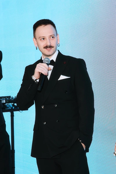 Даня Крастер