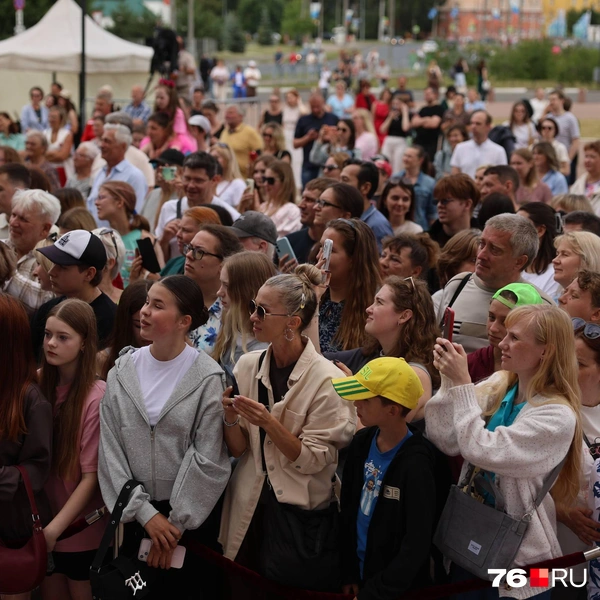 На мероприятие собрались множество подростков | Источник: Александр Куренной / 76.RU