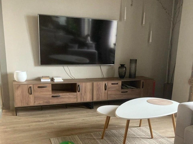 Тюменцы несколько лет делали ремонт и потратили на него миллионы рублей | Источник: Илья Велижанин