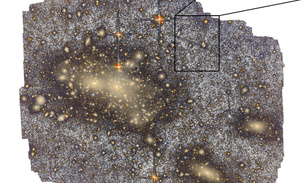 Астрономы нашли «реку» из звезд. Она свободно «течет» между галактиками