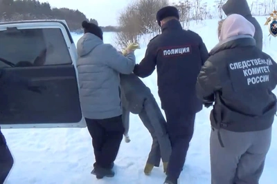 Видео следственного эксперимента по убийству в Вельском районе