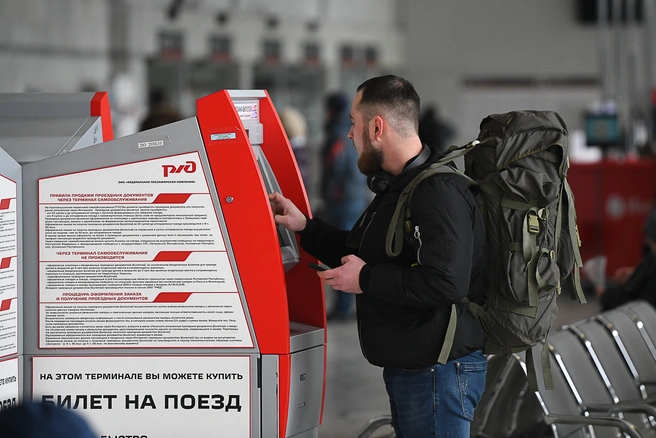 Первые пассажирские поезда на ВСМ запустят только через три года | Источник: Артем Устюжанин / E1.RU